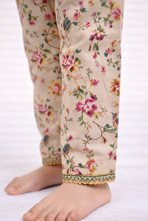 Skin Pista Floral Girls Kurta Set- Lace Embellished Outfit