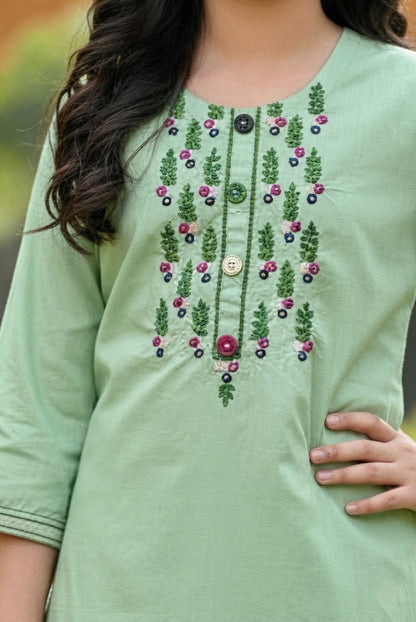 Pista Cambric Kids Kurta Set | Floral Embroidered Design