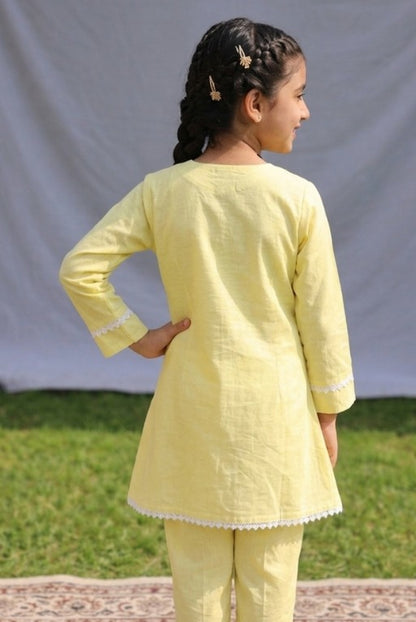 Yellow White Lace Kids Kurta Set – Breathable